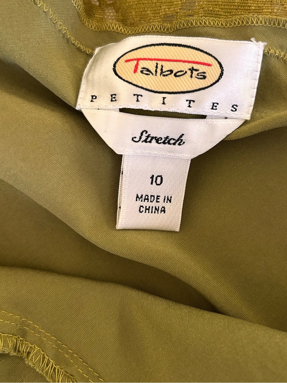 Talbots Petite Olive Green Silk Lace Cami
Size: 10
GUC (Small Stain) - Picture 14 of 16